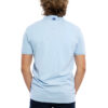 Rücken-Ansicht des hochwertig bestickten Männer Polo Shirt „MARCO“ in der besonderen Farbe Azure von der Saarland Marke Lasarre mit dem LA SARRE Wappen in Blau, Weiß, Rot auf der linken Brust und dem blauen LA SARRE Markenzeichen am Saum