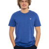 Hochwertig besticktes Männer T-Shirt „PAUL“ in der Farbe Kobalt von der Saarland Marke Lasarre mit dem LASARRE Wappen in Blau, Weiß, Rot auf der linken Brust und dem blauen LASARRE Markenzeichen am Saum