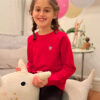 Das Trend-Geschenk für Mädchen aus dem Saarland. Leni ist 8 Jahre alt und findet ihr neues Sweatshirt Tilda richtig toll.
