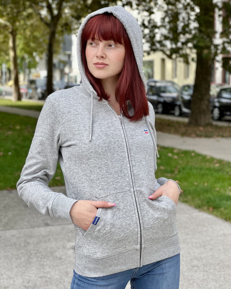 Saarland Geschenk Ideen für alle, die das Saarland lieben oder ein Stück Saarland verschenken möchten. T-Shirts und Hoodies perfekt für Saarland-Fans.