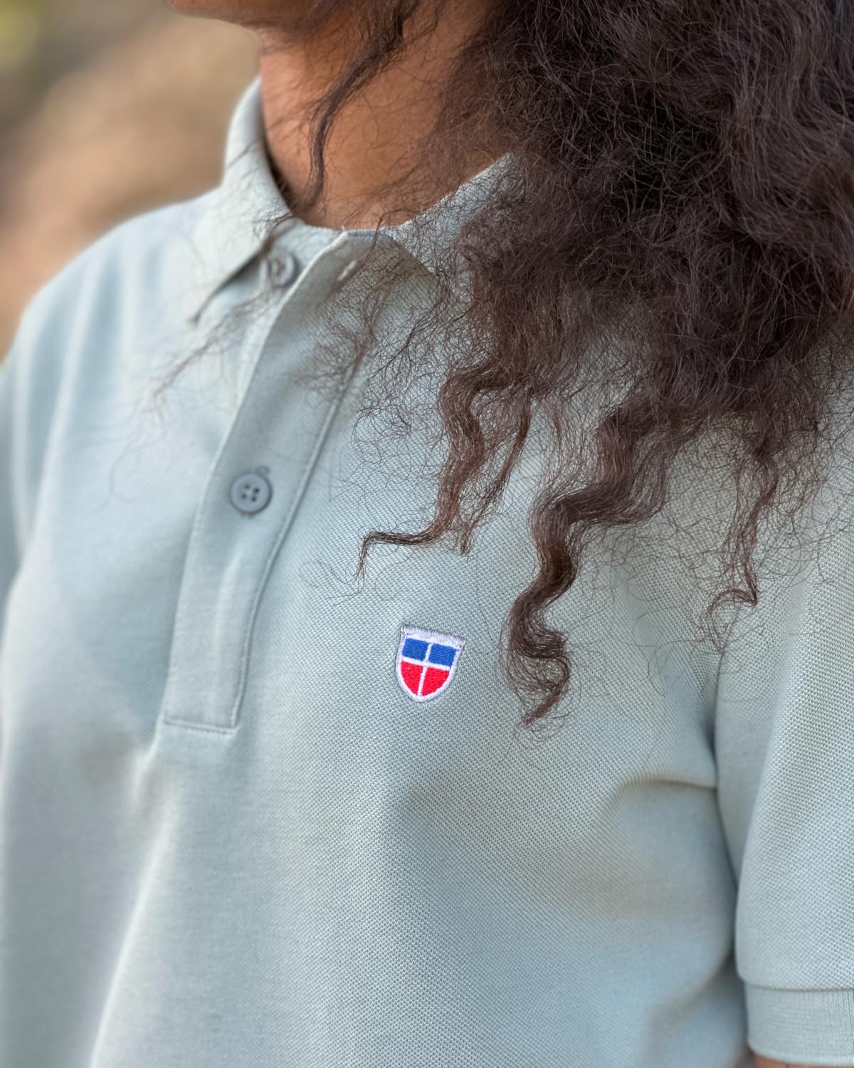 Saarland Geschenk Ideen für alle, die das Saarland lieben oder ein Stück Saarland verschenken möchten. T-Shirts und Hoodies perfekt für Saarland-Fans.