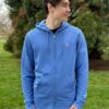 Saarland Geschenk Ideen für alle, die das Saarland lieben oder ein Stück Saarland verschenken möchten. T-Shirts und Hoodies perfekt für Saarland-Fans.