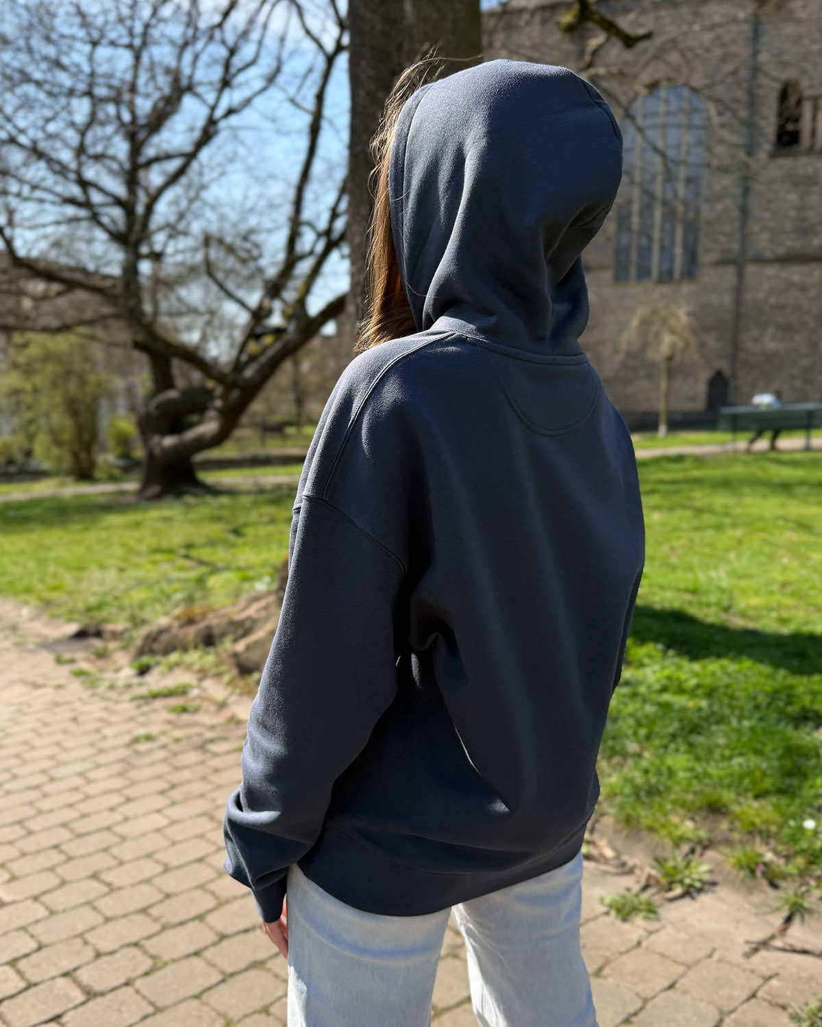 Oversized Hoodie JOHANNA <span>in Graphit V1</span> – Bild 7