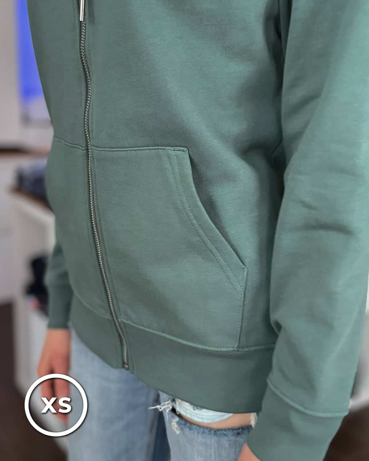 Zipper-Hoodie MELISSA <span>in Romarin</span> – Bild 12