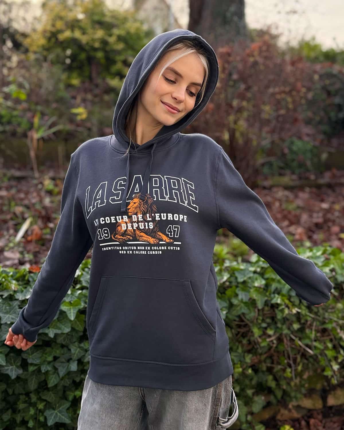 Hoodie SASKIA <span>in Graphit</span>