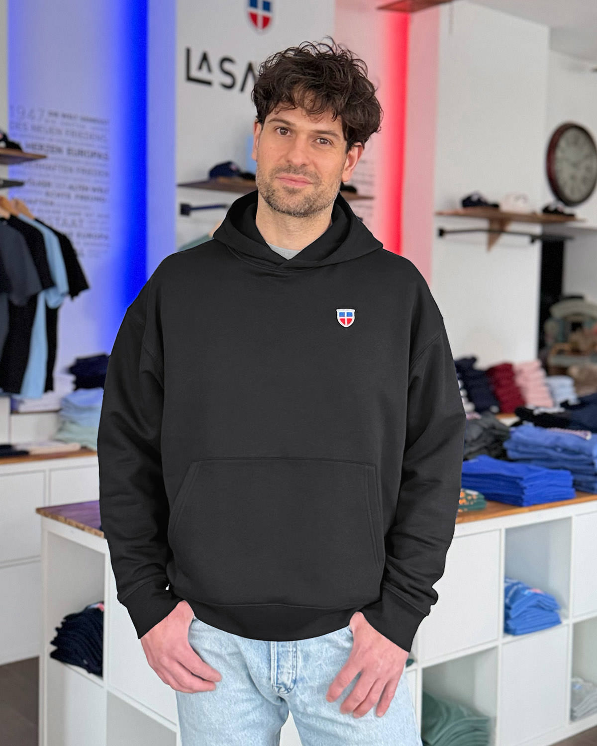 Oversized Hoodie DENNIS <span>in Schwarz</span>
