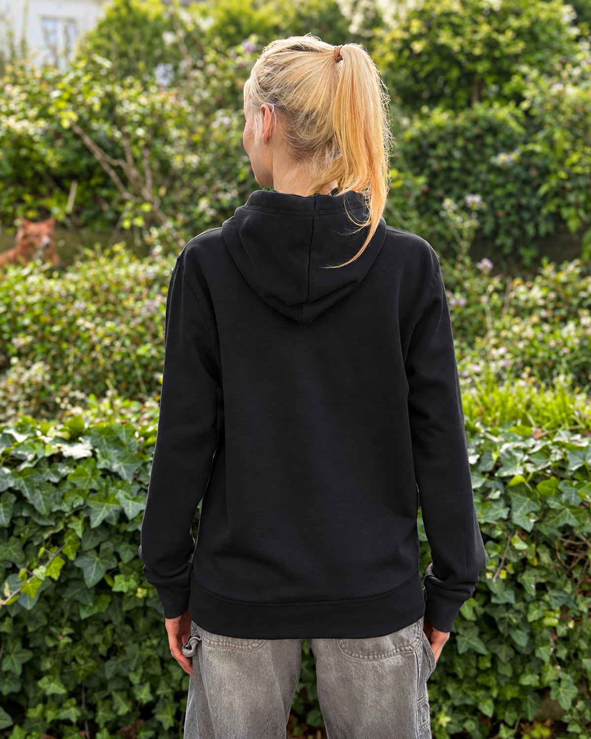 Hoodie SASCHA/SASKIA <span>in Schwarz</span> – Bild 9